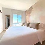Alanzana Vista Al Mar Y Piscina Reserva Del Higueron Benalmadena Malaga