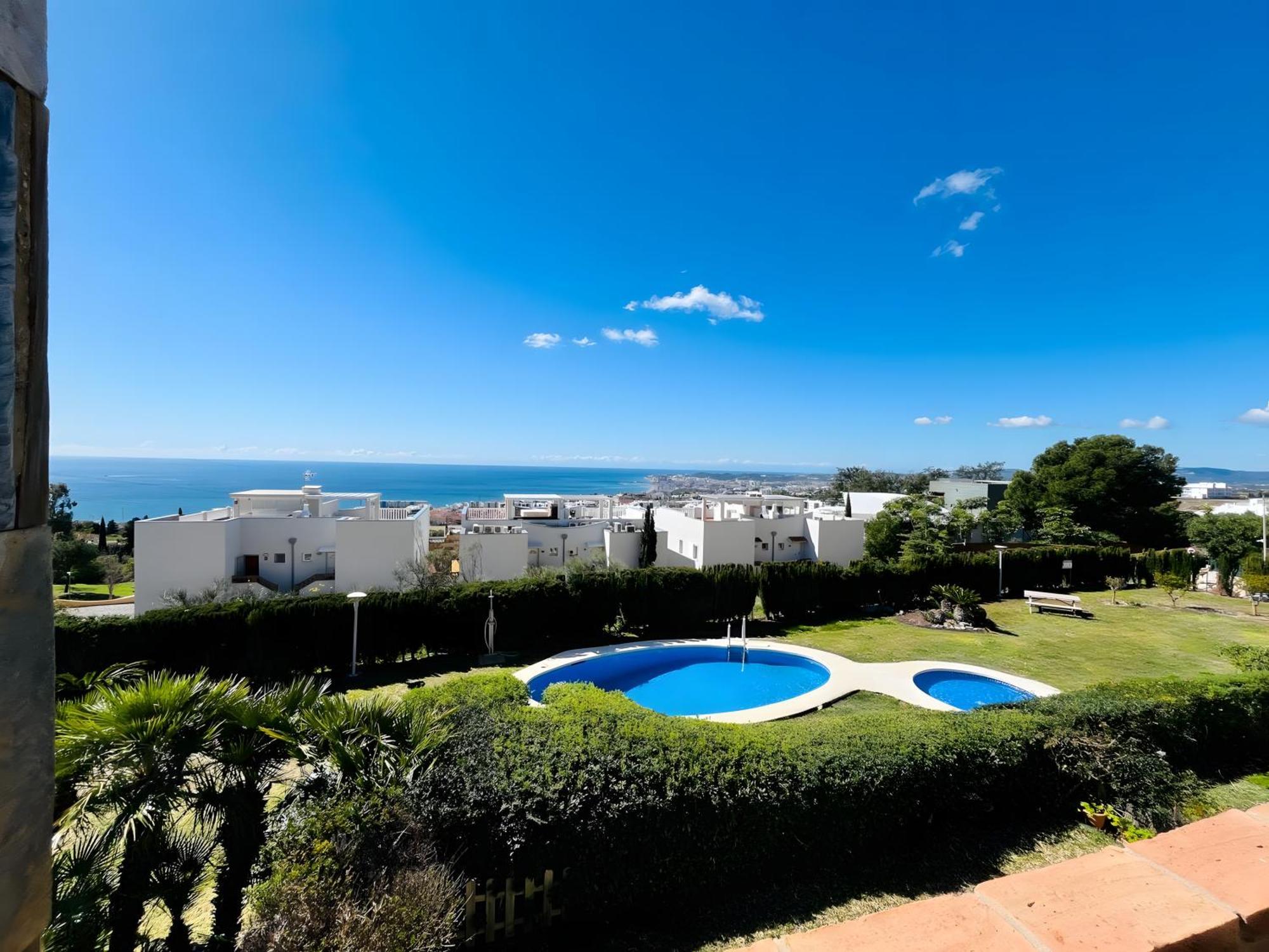 Alanzana Vista Al Mar Y Piscina Reserva Del Higueron Malaga Apartment Benalmádena